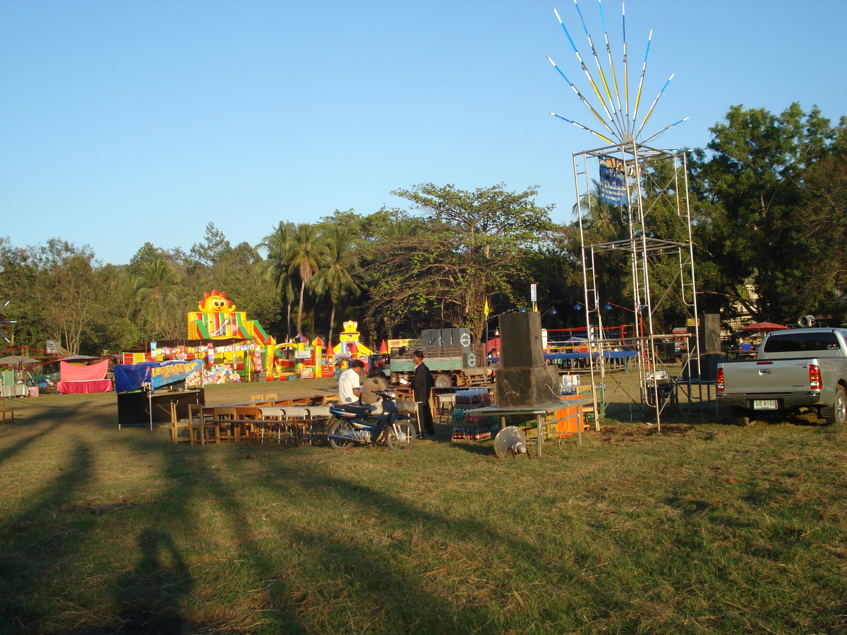 照片 泰国(Thailand) 彭世洛(Phitsanulok) 宗通路(Jomthong Road) 2008-01 3