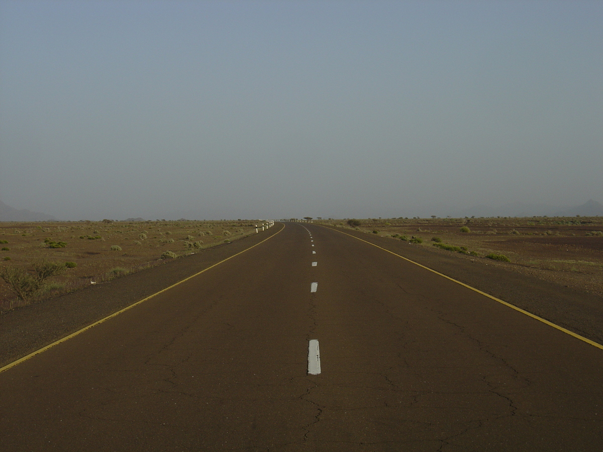 照片 阿曼(Oman) 布赖米至马哈达公路(Buraimi to Mahada road) 2005-03 25