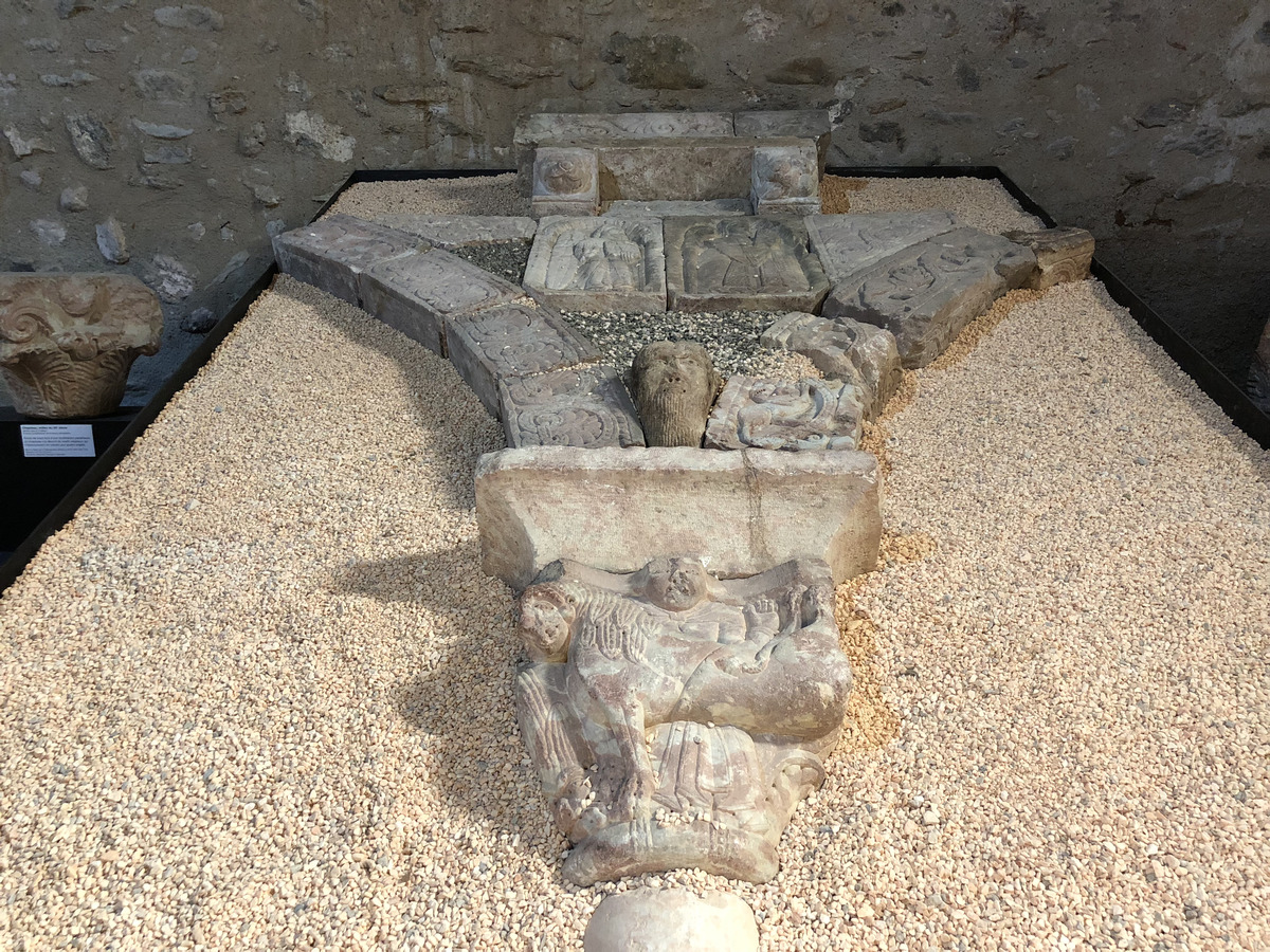 照片 法国(France) 屈克萨圣米歇尔修道院(Abbaye Saint-Michel de Cuxa) 2018-04 8