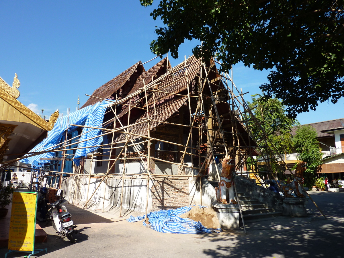 照片 泰国(Thailand) 清迈(Chiang Mai) 拉查丹嫩路(Rachadamnoen road) 2009-12 49