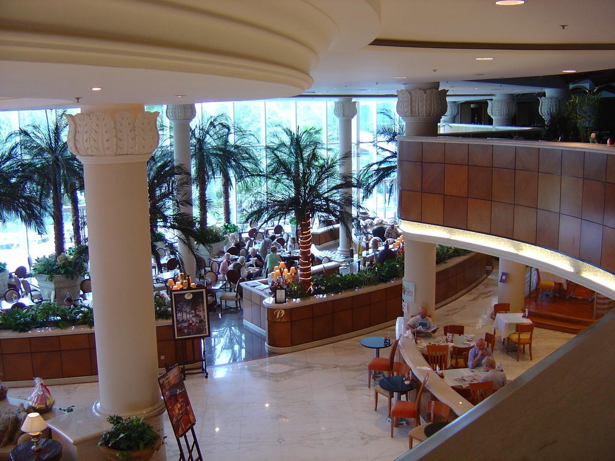 照片 阿联酋(United Arab Emirates) 迪拜(Dubai) 朱美拉海滩喜来登酒店(Sheraton Jumeirah Beach Hotel) 2005-03 22