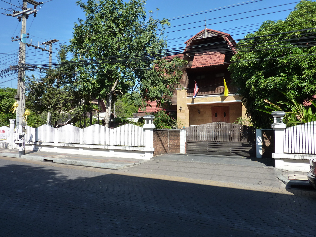 照片 泰国(Thailand) 清迈(Chiang Mai) 拉查丹嫩路(Rachadamnoen road) 2009-12 11