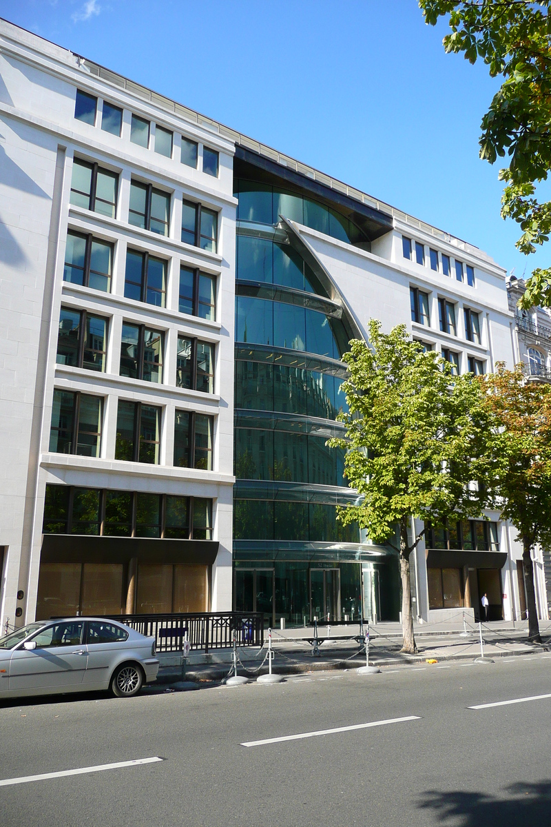 照片 法国(France) 巴黎(Paris) 奥什大街(Avenue Hoche) 2007-09 11