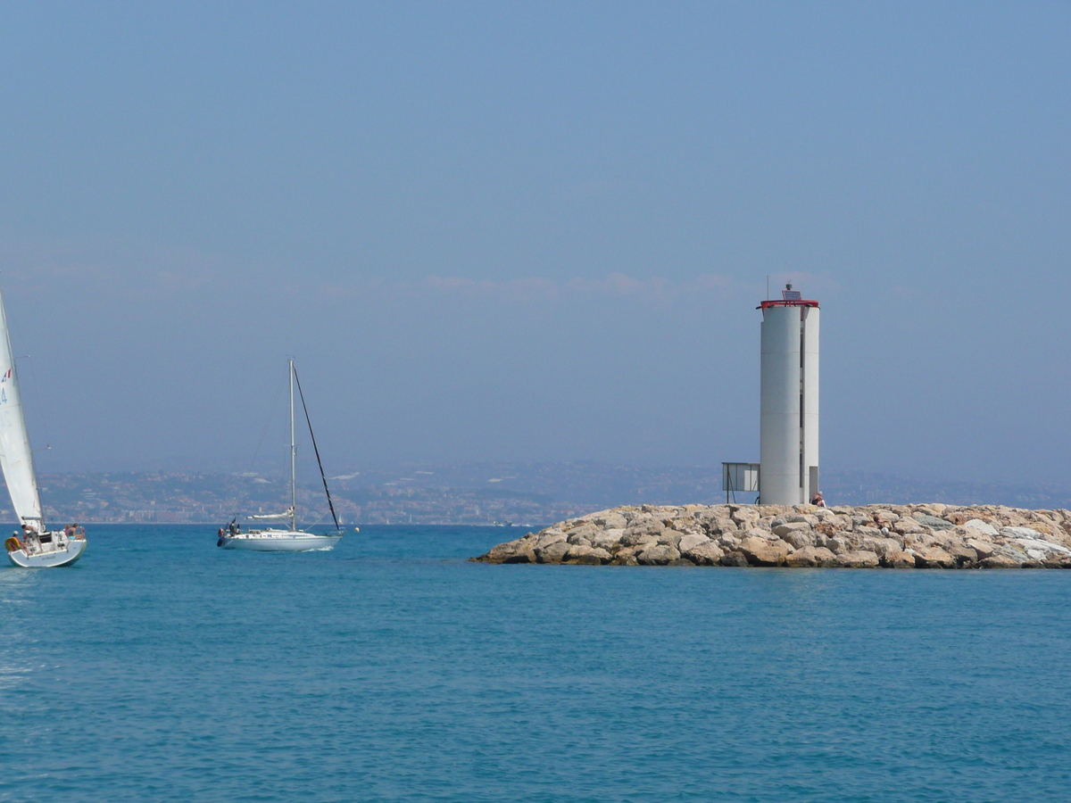 照片 法国(France) 昂蒂布(Antibes) 沃邦港(Port Vauban) 2007-07 34