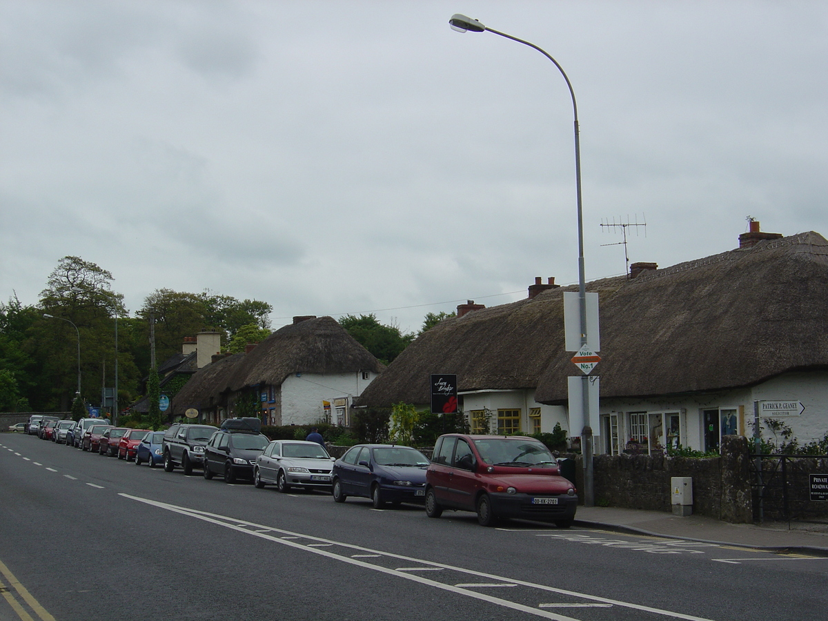 照片 爱尔兰(Ireland) 利默里克郡(Limerick County) 阿代尔(Adare) 2004-05 19