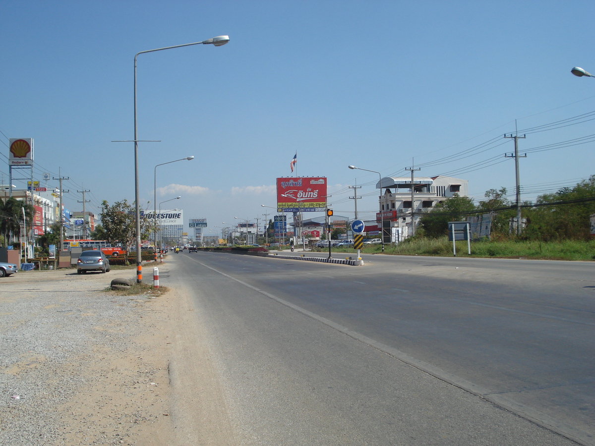 照片 泰国(Thailand) 彭世洛(Phitsanulok) 友谊路(Mittraparp Road) 2008-01 56