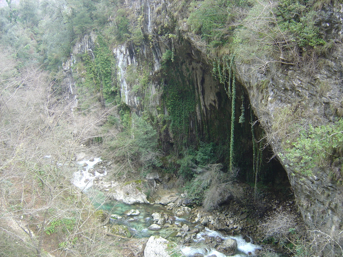 照片 法国(France) 卢普峡谷(Gorges du Loup) 2006-02 9