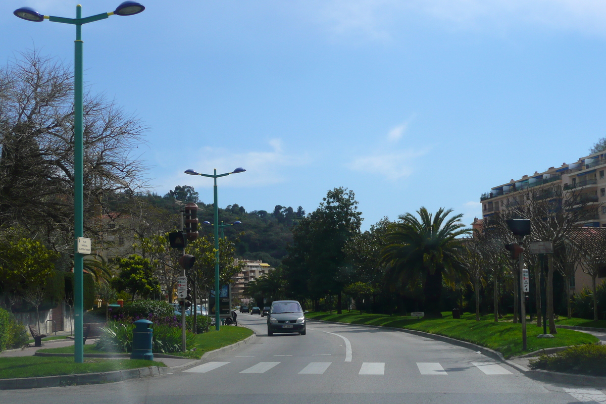 照片 法国(France) 蔚蓝海岸(French Riviera) 尼斯至芒通公路(Nice to Menton road) 2008-03 11