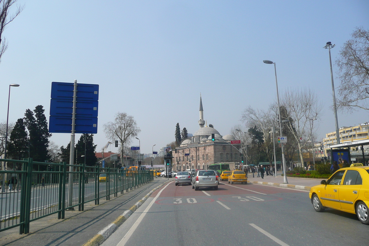 照片 土耳其(Turkey) 伊斯坦布尔(Istanbul) 博斯普鲁斯海峡(Bosphorus) 2009-04 12