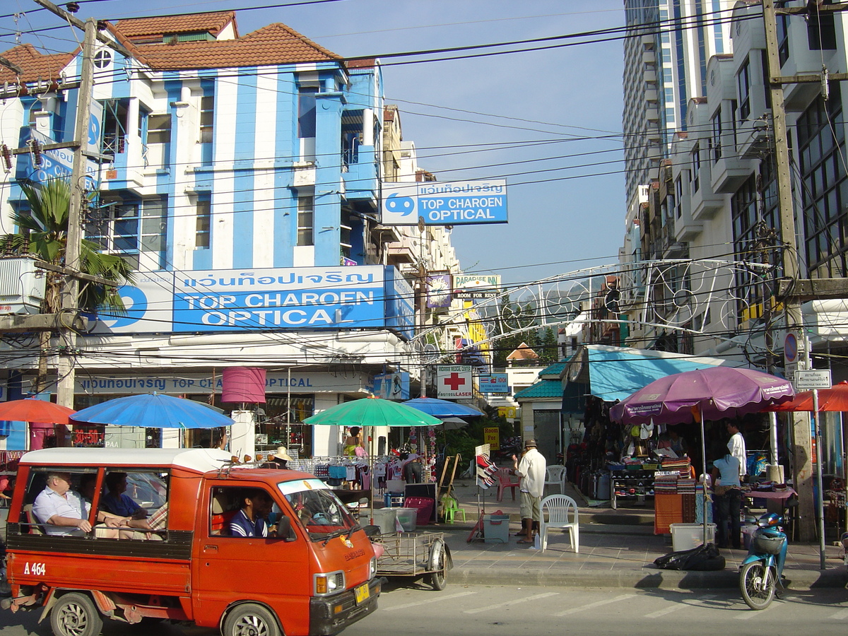 照片 泰国(Thailand) 普吉岛(Phuket) 芭东(Patong) 二路(2nd Road) 2005-12 13