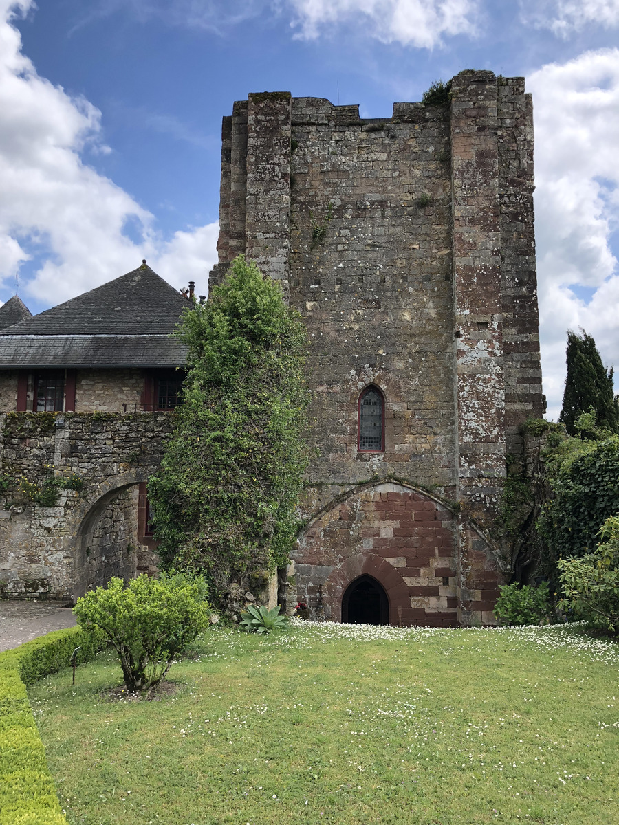 照片 法国(France) 蒂雷讷(Turenne) 2018-04 77
