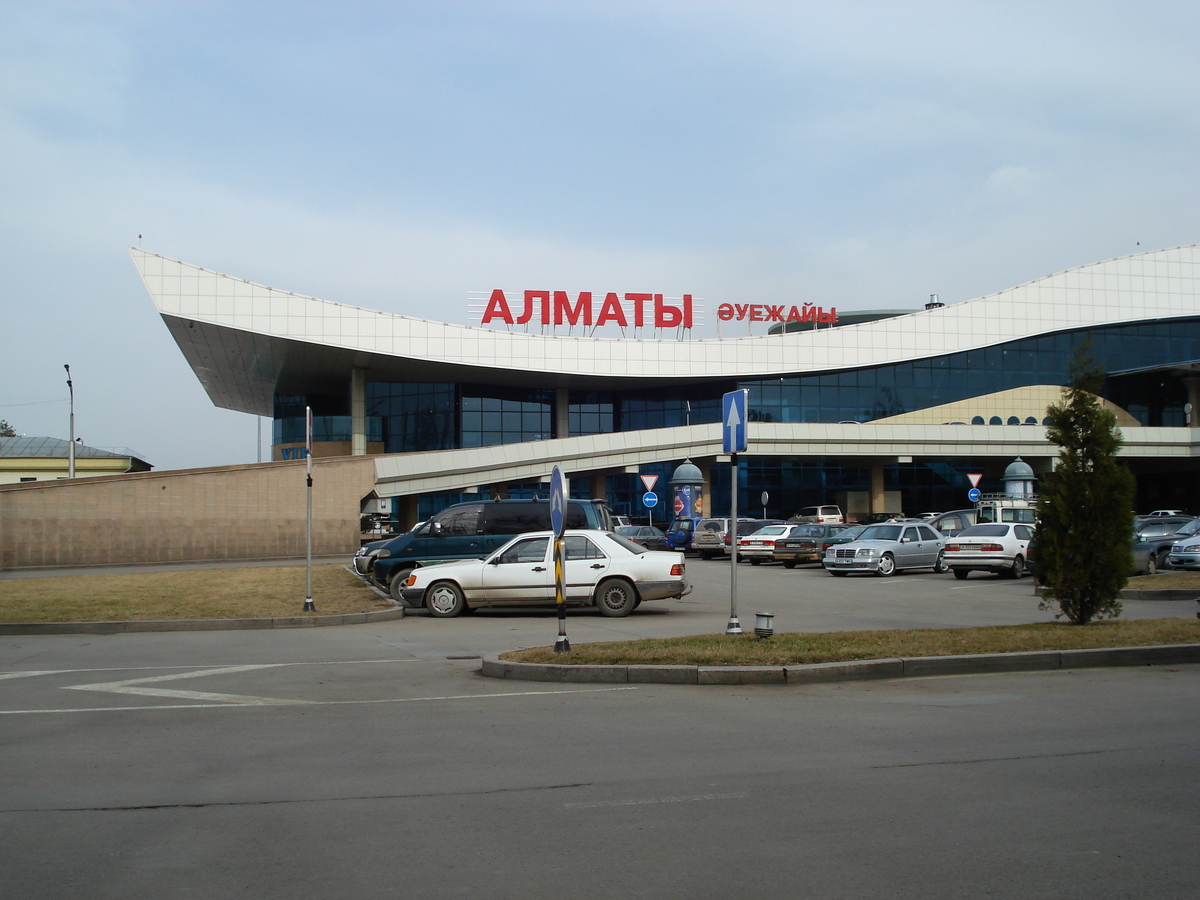 照片 哈萨克斯坦(Kazakhstan) 阿拉木图机场(Almaty Airport) 2007-03 32