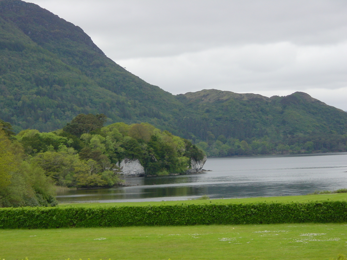 照片 爱尔兰(Ireland) 凯里郡(Kerry) 基拉尼国家公园(Killarney National Park) 马克罗斯庄园(Muckross House) 2004-05 21