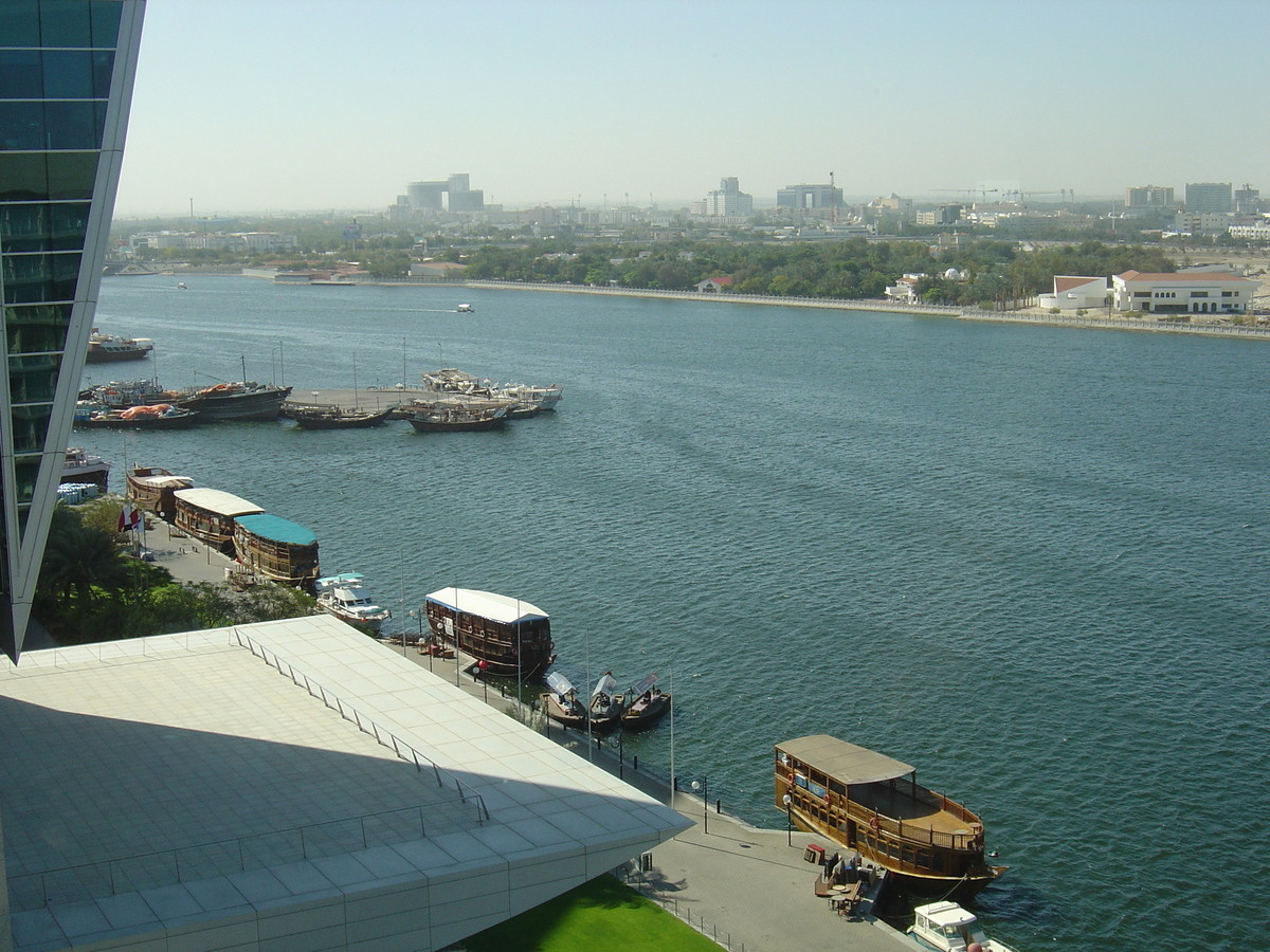 照片 阿联酋(United Arab Emirates) 迪拜(Dubai) 迪拜河喜来登酒店(Sheraton Dubai Creek Hotel) 2005-03 4