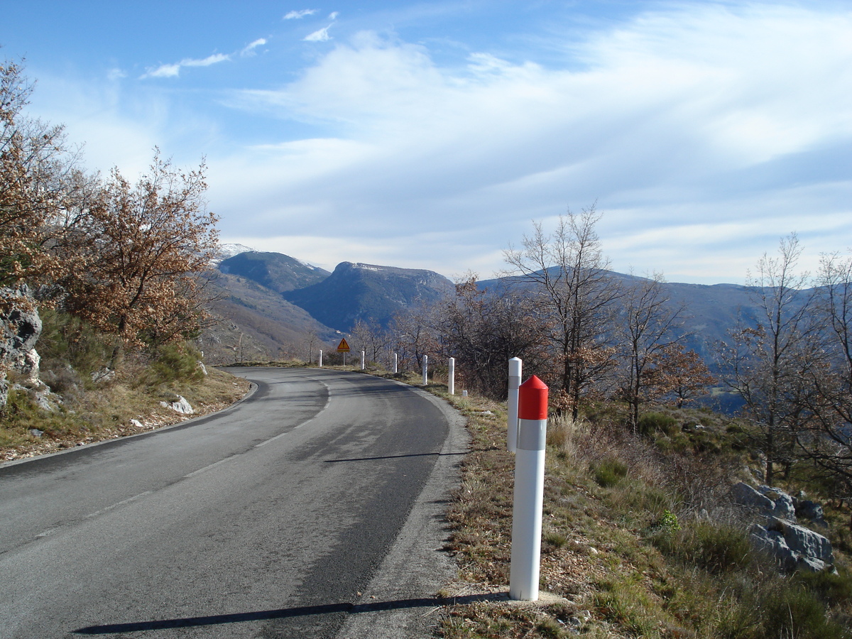 照片 法国(France) 库尔瑟古勒至格雷奥利耶雪场公路(Coursegoule to Greolieres les neiges road) 2007-01 43