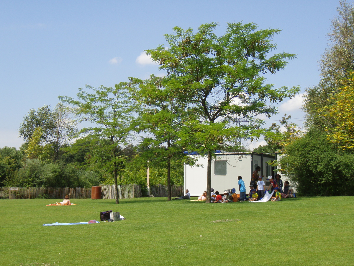 照片 法国(France) 维尔讷夫拉加雷讷(Villeneuve La Garenne) 尚特雷讷公园(Parc des Chanteraines) 2007-07 31
