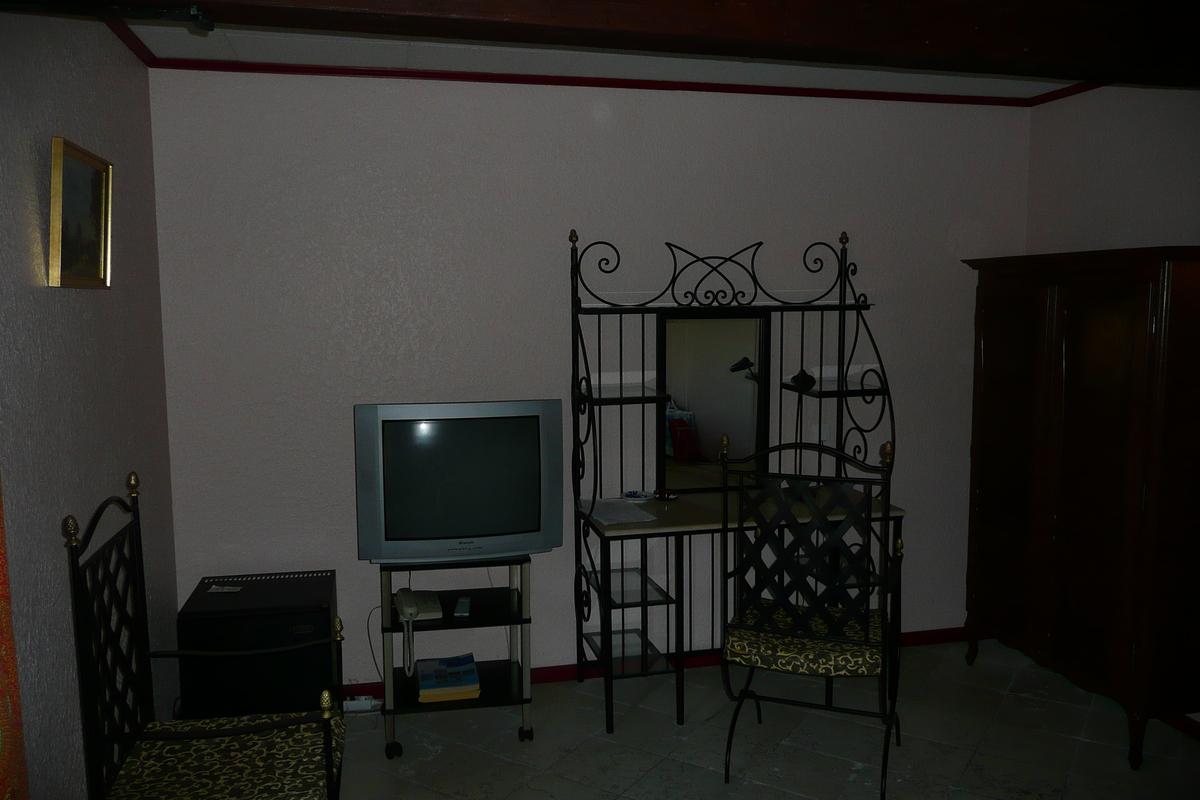 照片 法国(France) 博凯尔(Beaucaire) 教义派酒店(Les Doctrinaires Hotel) 2008-04 11