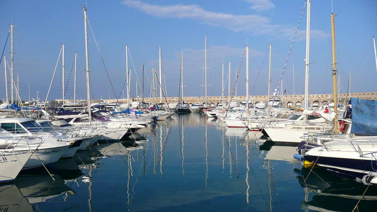 照片 法国(France) 昂蒂布(Antibes) 沃邦港(Port Vauban) 2007-07 9