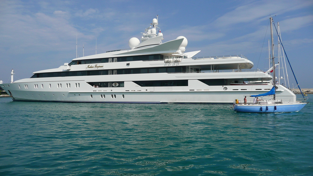 照片 法国(France) 昂蒂布(Antibes) 沃邦港(Port Vauban) 2007-07 39