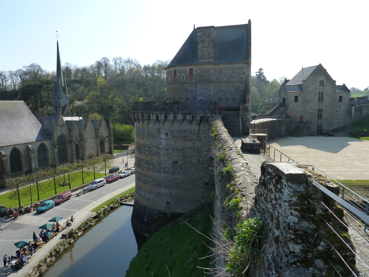 照片 法国(France) 富热尔(Fougeres) 2010-04 65