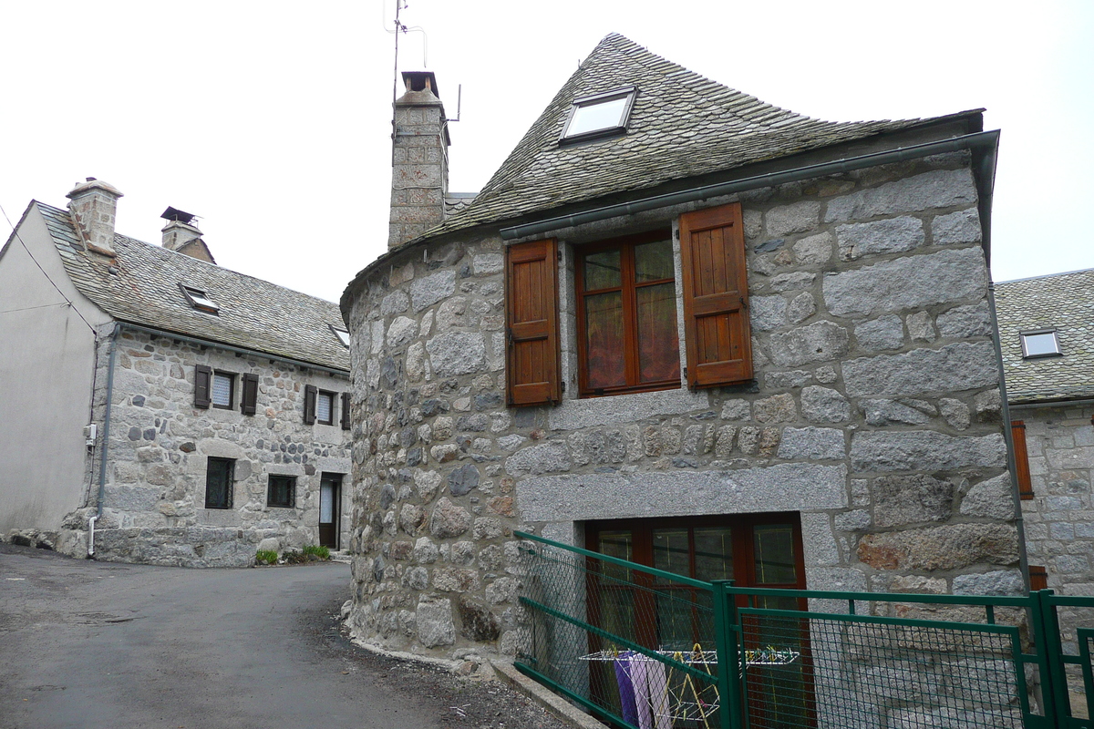 照片 法国(France) 纳斯比纳尔(Nasbinals) 2008-04 10