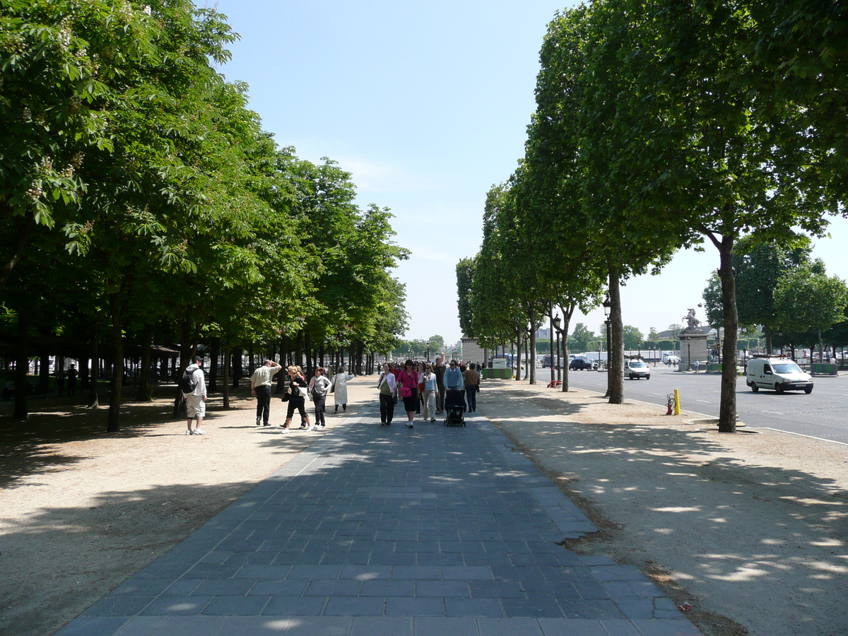 照片 法国(France) 巴黎(Paris) 香榭丽舍大街(Champs Elysees) 2007-05 16