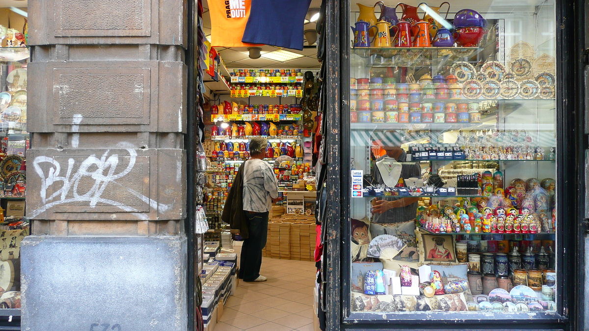 照片 捷克(Czech Republic) 布拉格(Prague) 哈维尔斯卡街(Havelska) 2007-07 25