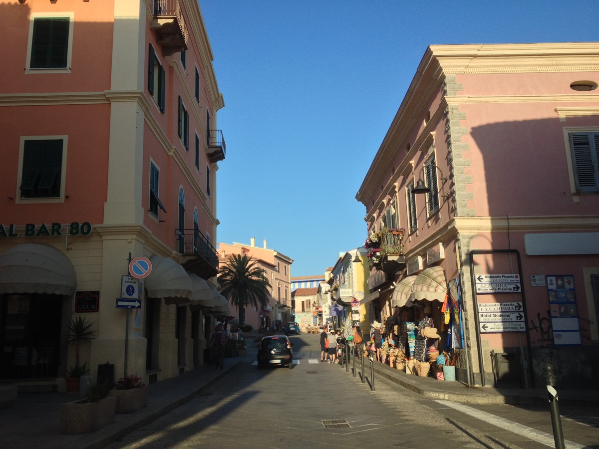 照片 意大利(Italy) 撒丁岛(Sardinia) 圣泰雷莎加卢拉(Santa Teresa Gallura) 2015-06 9