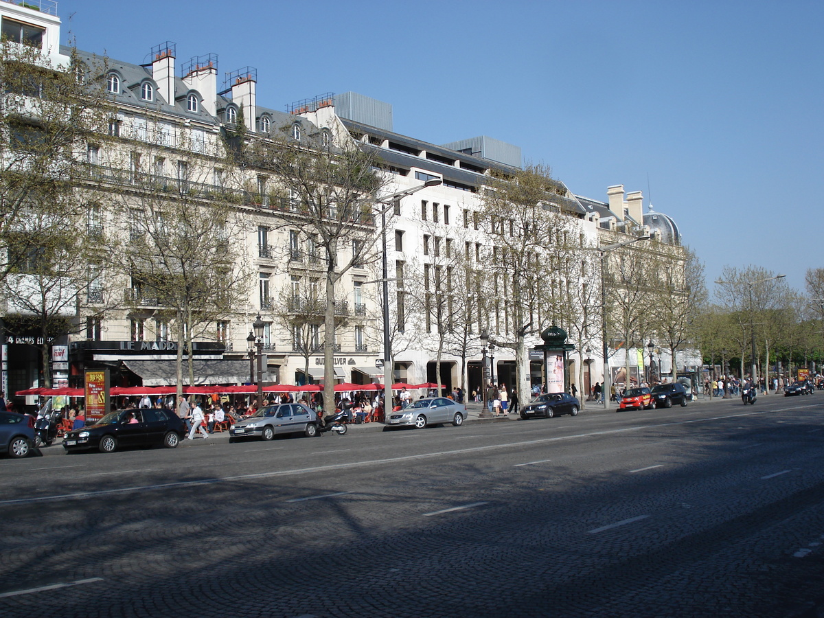 照片 法国(France) 巴黎(Paris) 香榭丽舍大街(Champs Elysees) 2006-04 57