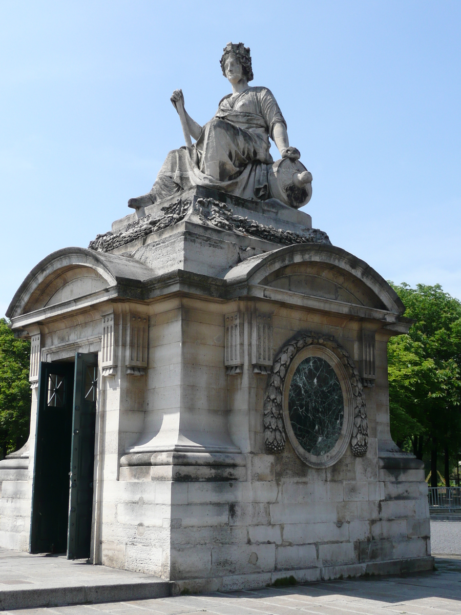 照片 法国(France) 巴黎(Paris) 协和广场(La Concorde) 2007-05 67