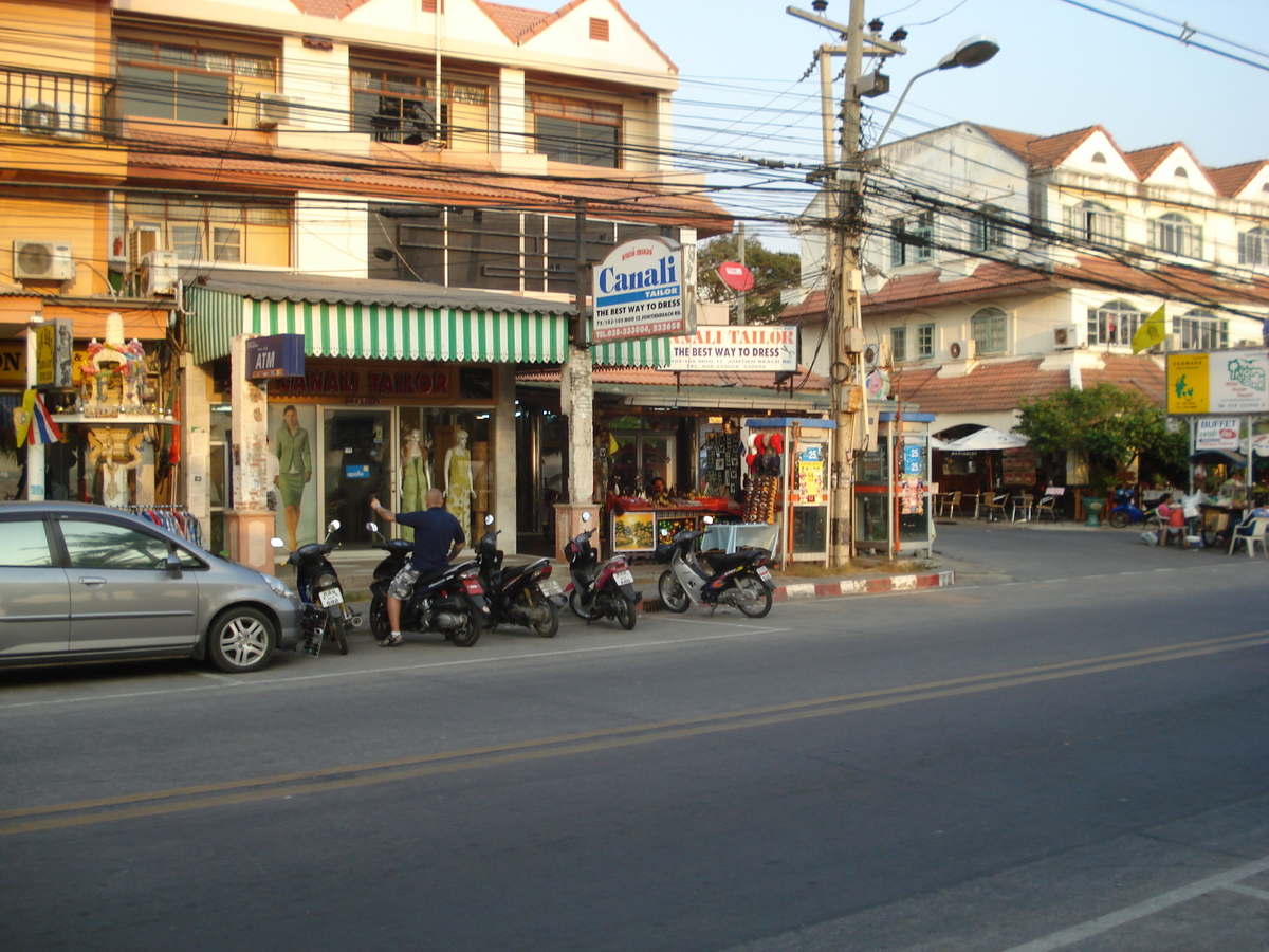 照片 泰国(Thailand) 宗甸(Jomtien) 宗甸一路(Jomtien Sainueng) 2008-01 7