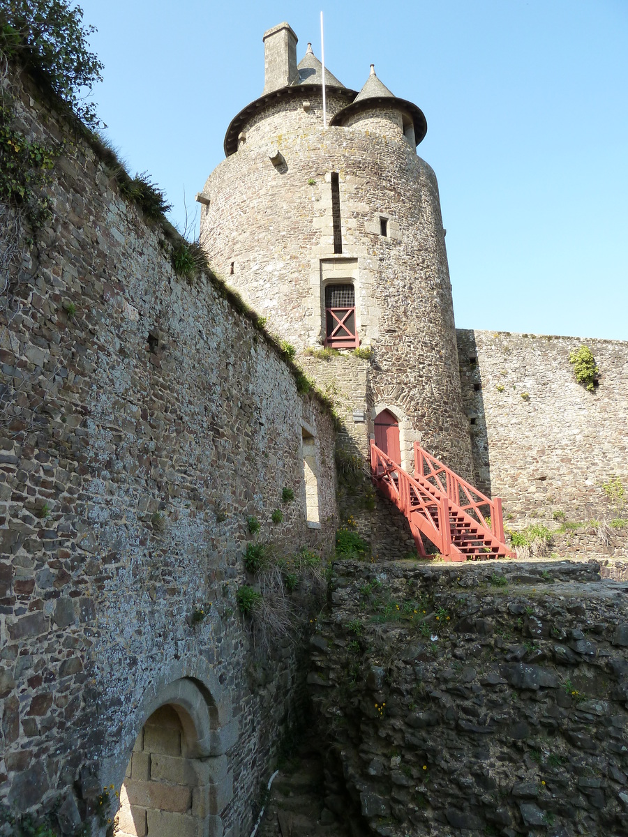 照片 法国(France) 富热尔(Fougeres) 2010-04 15