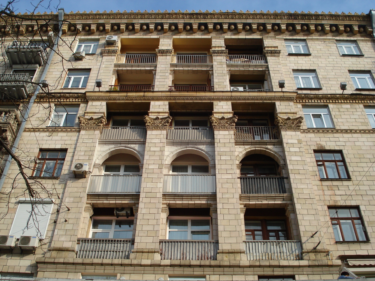 照片 乌克兰(Ukraine) 基辅(Kiev) 赫雷夏蒂克大街(Kreschatyk Street) 2007-03 75