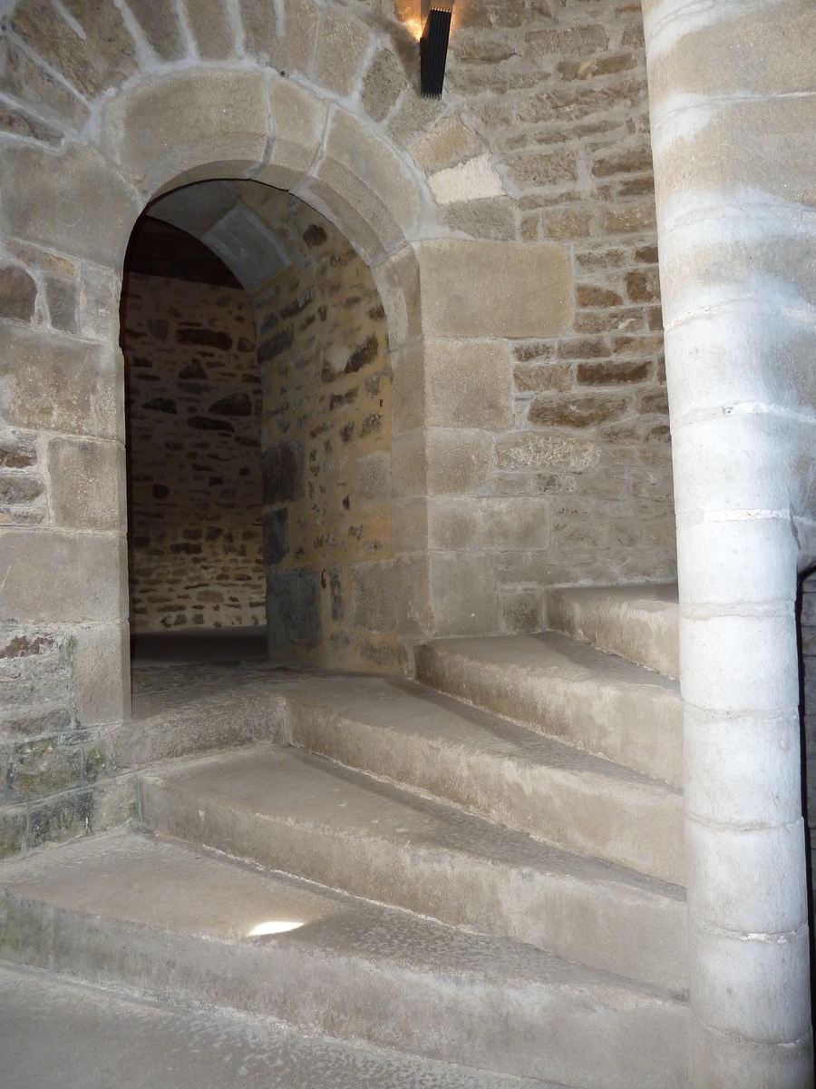 照片 法国(France) 迪南(Dinan) 迪南钟楼(Dinan clock tower) 2010-04 36