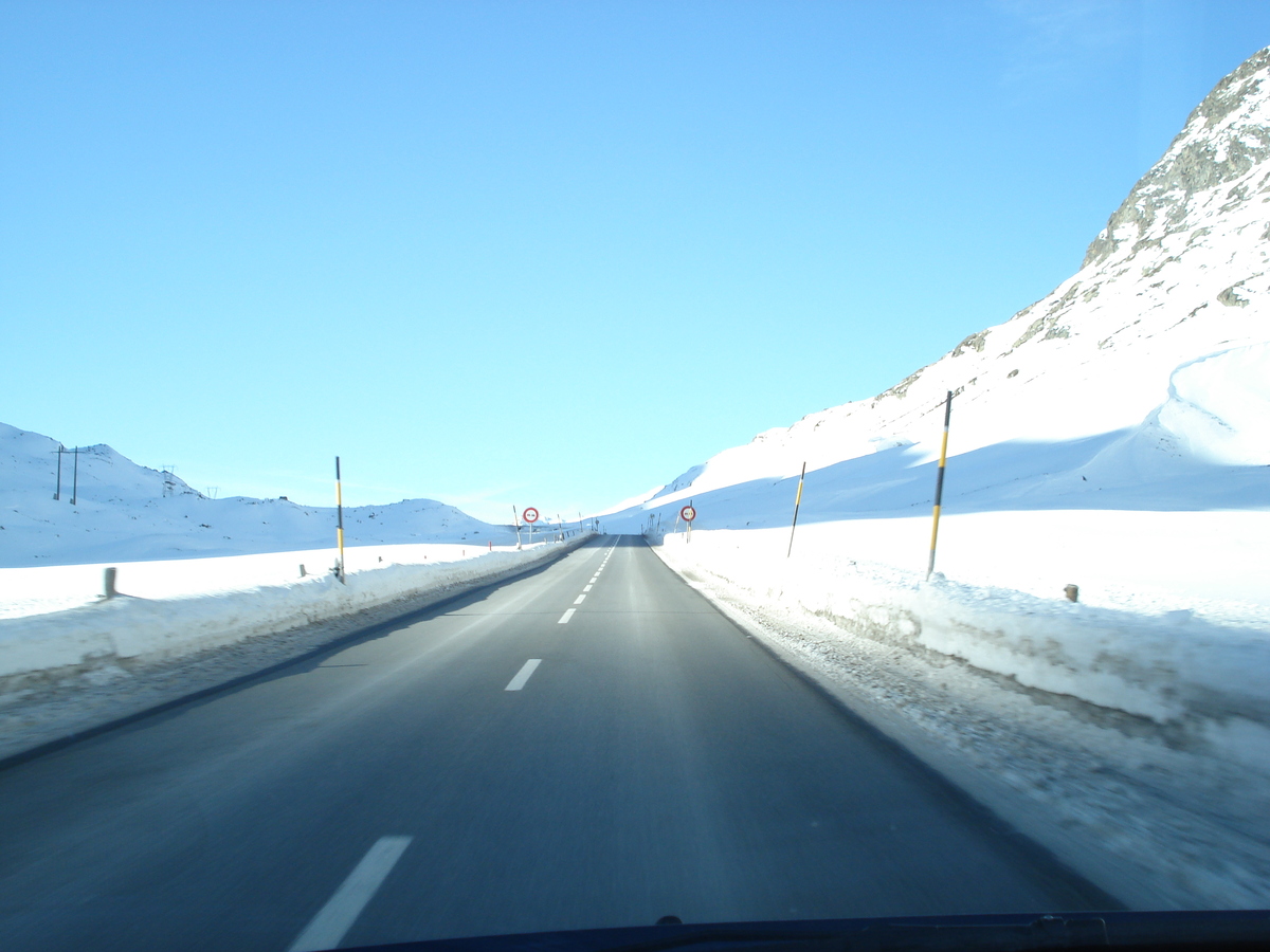 照片 瑞士(Switzerland) 库尔至圣莫里茨公路(Chur to St Moritz Road) 2007-01 53