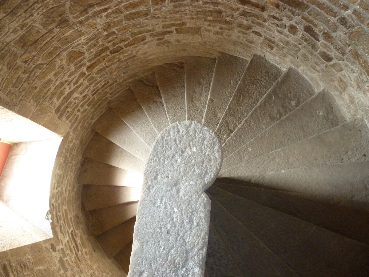 照片 法国(France) 迪南(Dinan) 迪南钟楼(Dinan clock tower) 2010-04 10