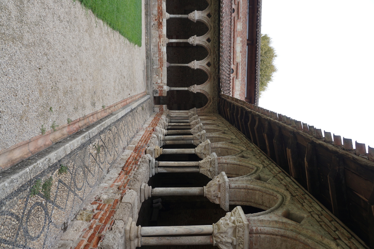 照片 法国(France) 穆瓦萨克(Moissac) 穆瓦萨克圣皮埃尔修道院(Abbaye Saint-Pierre de Moissac) 2017-08 81