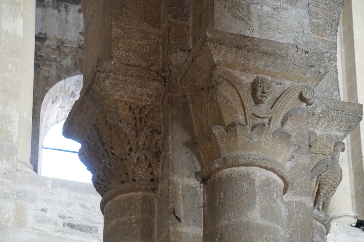 照片 法国(France) 孔克(Conques) 孔克圣福瓦修道院教堂(Abbatiale Sainte-Foy de Conques) 2018-04 29