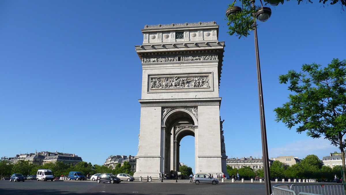 照片 法国(France) 巴黎(Paris) 星形广场和凯旋门(Etoile and Arc de Triomphe) 2007-05 30