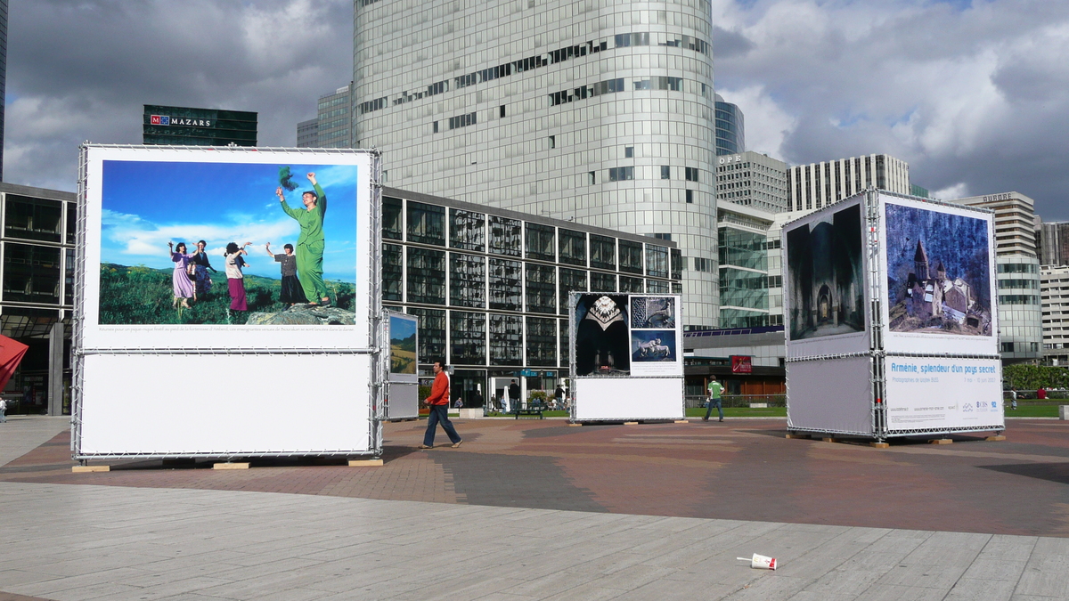 照片 法国(France) 巴黎(Paris) 拉德芳斯(La Defense) 2007-05 154
