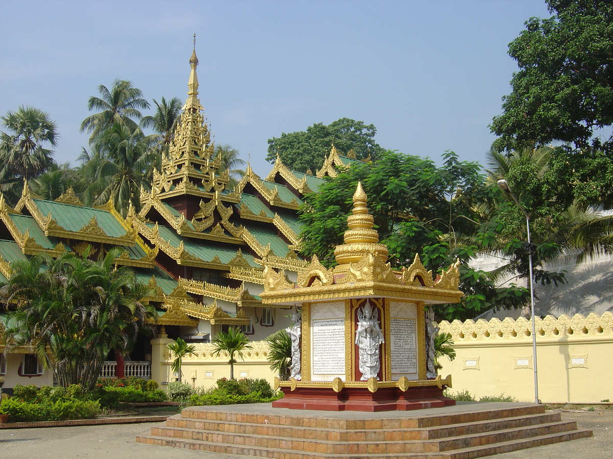 照片 缅甸(Myanmar) 仰光(Yangon) 仰光大金塔(Shwedagon Pagoda) 2005-01 5