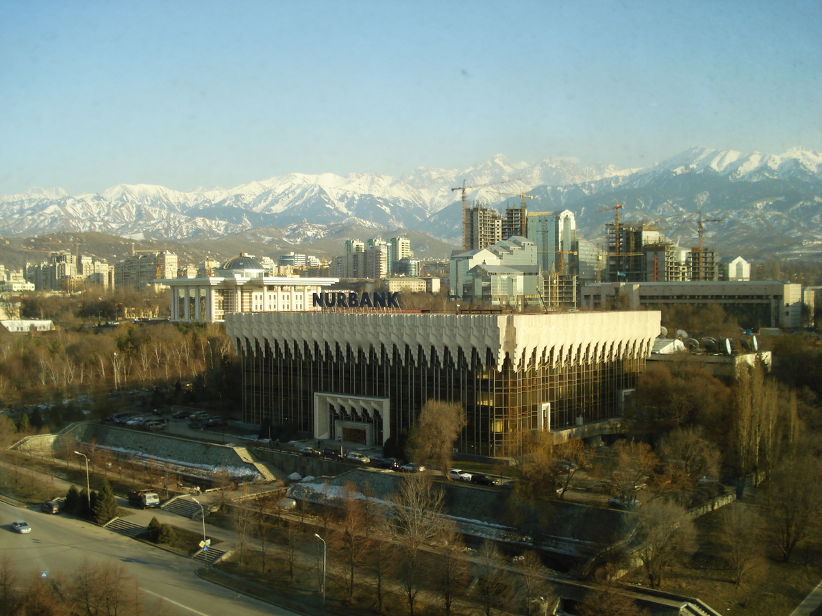 照片 哈萨克斯坦(Kazakhstan) 阿拉木图(Almaty) 阿拉木图洲际酒店(Intercontinental Almaty Hotel) 2007-03 54