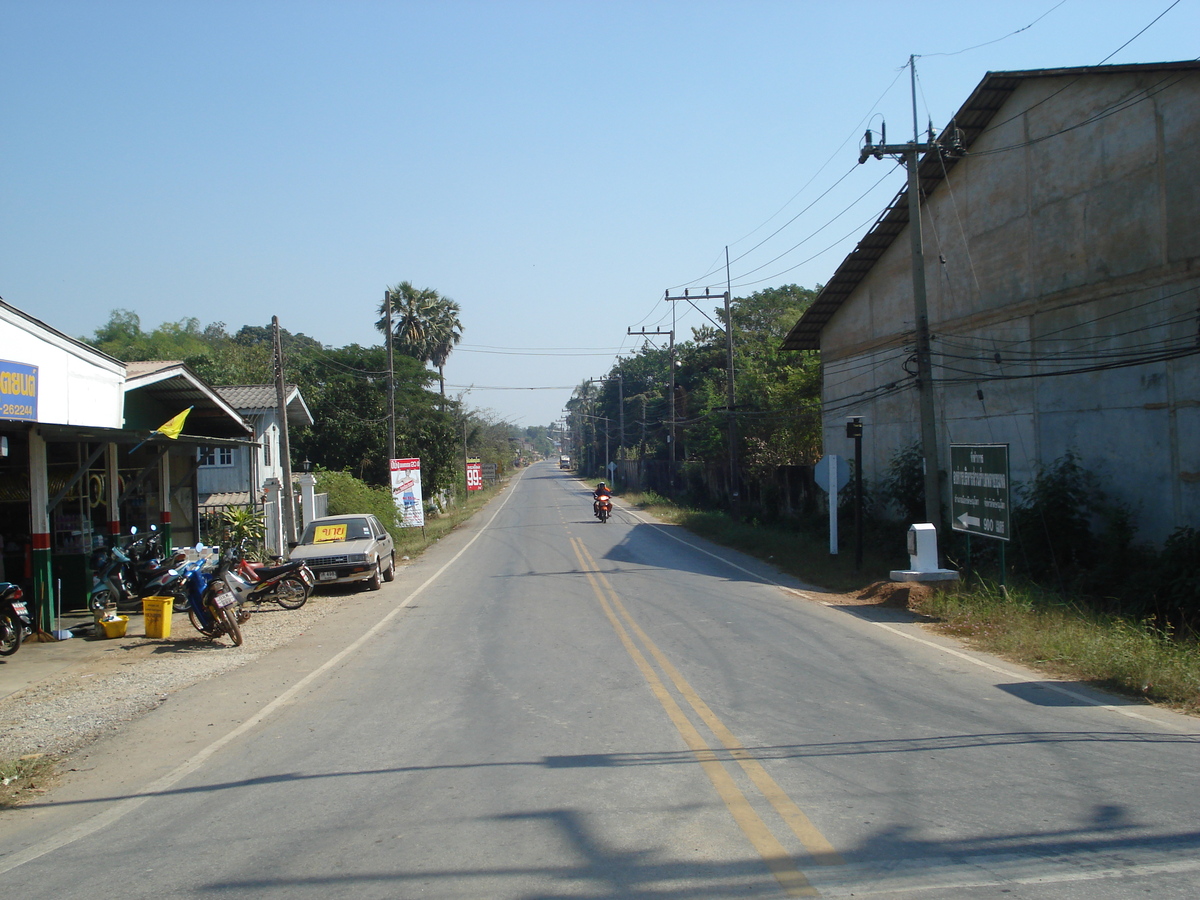 照片 泰国(Thailand) 彭世洛(Phitsanulok) 辛哈瓦路(Singhawat Road) 2008-01 16