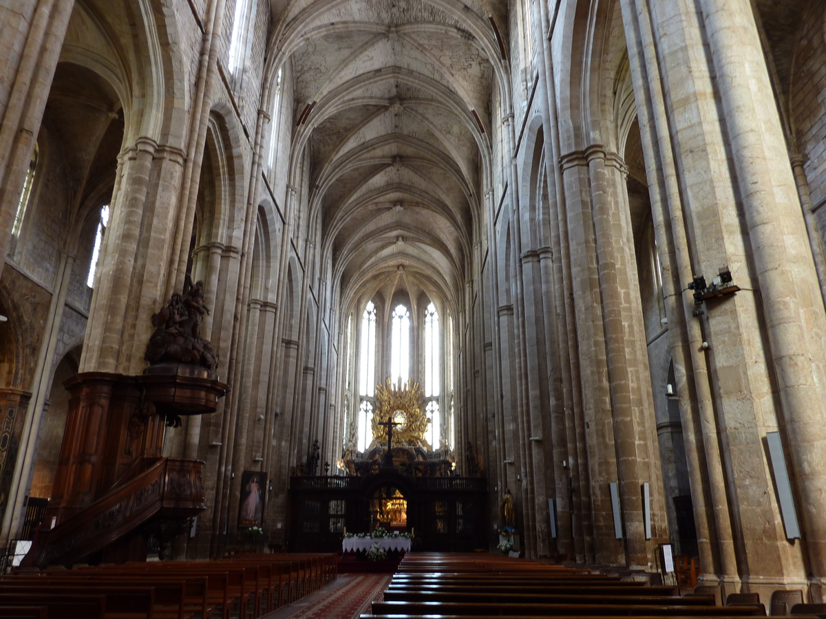 照片 法国(France) 圣马克西曼-拉圣博姆(Saint Maximin la Sainte Baume) 2009-05 10