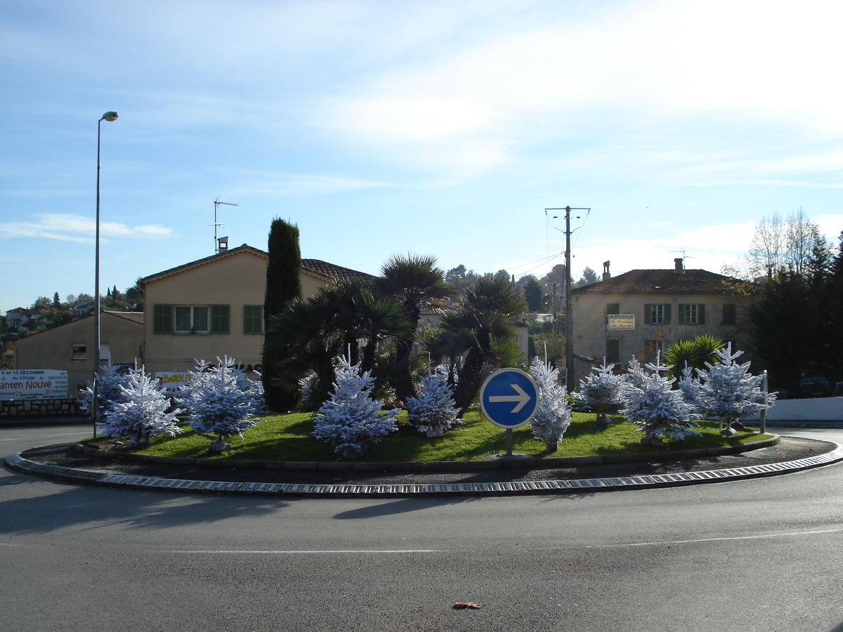 照片 法国(France) 蔚蓝海岸(French Riviera) 旺斯至圣让内公路(Vence to St. Jeannet Road) 2006-12 51