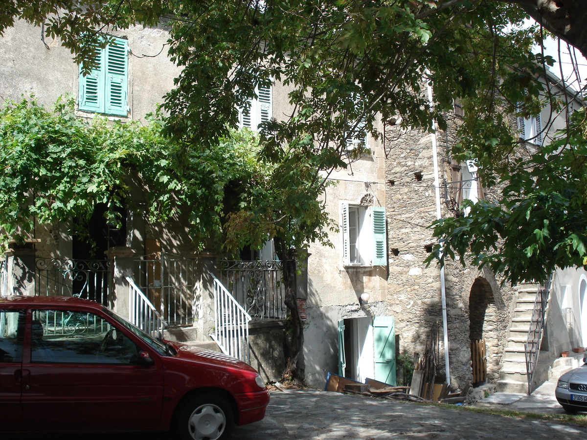 照片 法国(France) 科西嘉岛(Corsica) 阿莱萨尼山谷(Valle d'alesani) 2006-09 27