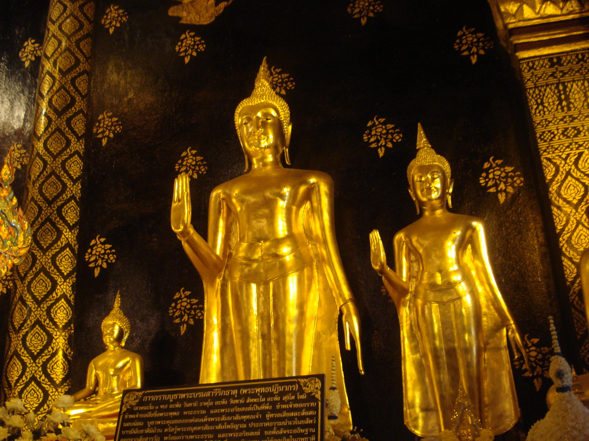 照片 泰国(Thailand) 彭世洛(Phitsanulok) 玛哈泰寺（大舍利寺）(Wat Pra Sri Rattana Mahathat Vora Maha Vihar) 2008-01 22