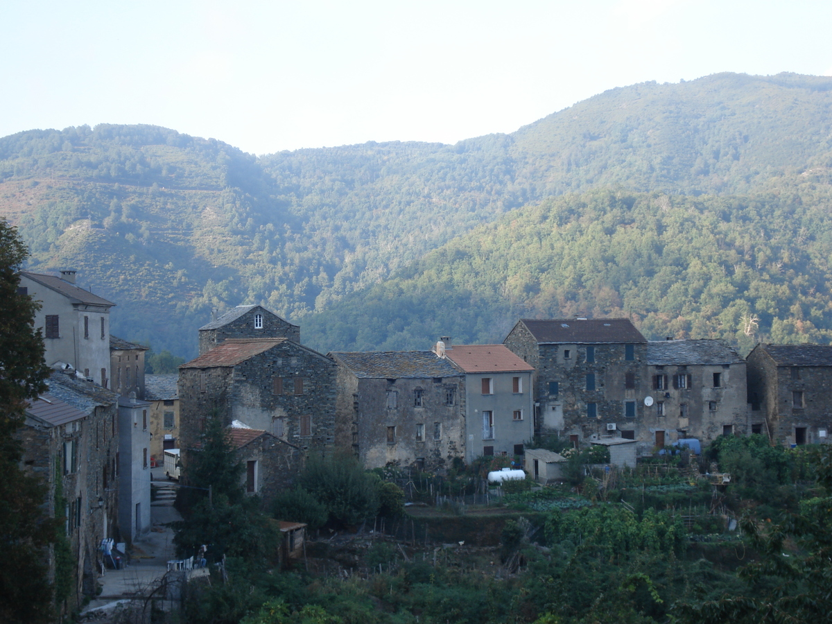 照片 法国(France) 科西嘉岛(Corsica) 阿莱萨尼山谷(Valle d'alesani) 2006-09 40