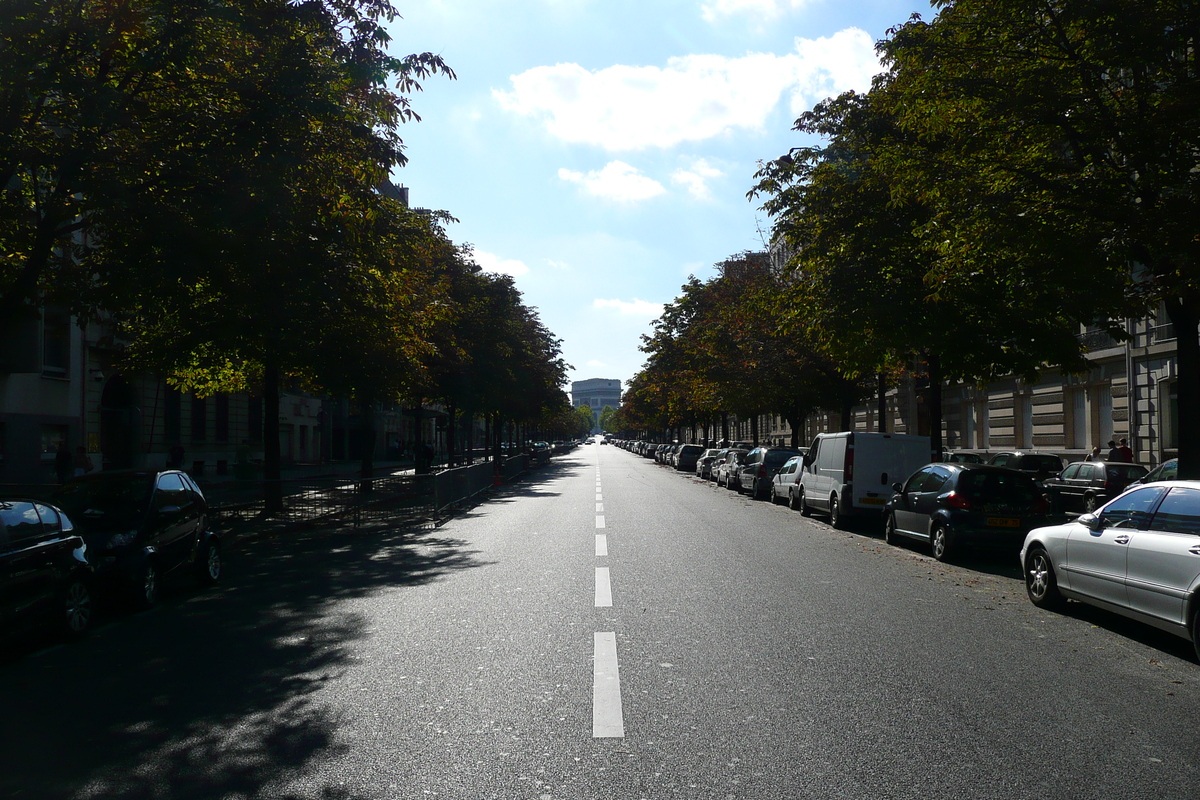 照片 法国(France) 巴黎(Paris) 奥什大街(Avenue Hoche) 2007-09 25