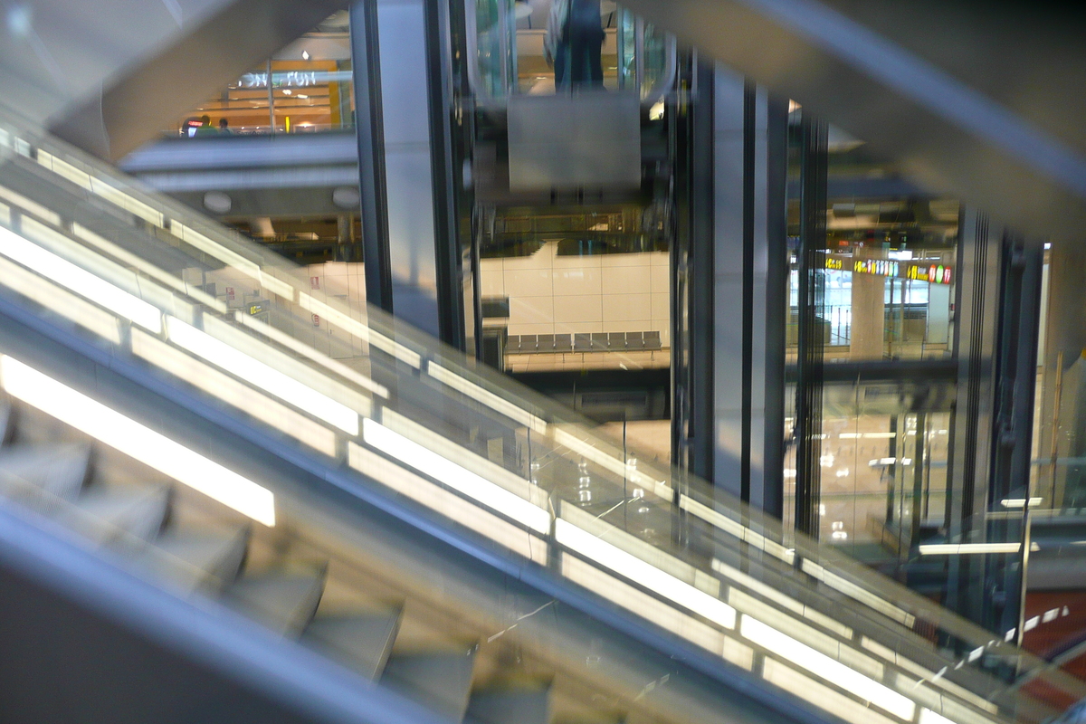 照片 西班牙(Spain) 马德里(Madrid) 巴拉哈斯机场(Barajas Airport) 2007-09 93